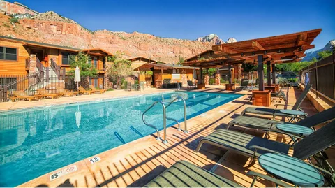 Luxury Hotels Near Sequoia National Park: Ultimate 2026 Guide