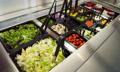 Salad Bar Repair in Beverly Hills for Reliable Cooling Systems