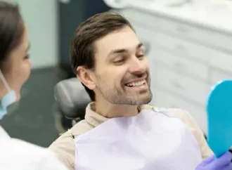 Denture Clinic: Expert Care for Comfortable, Natural Smiles